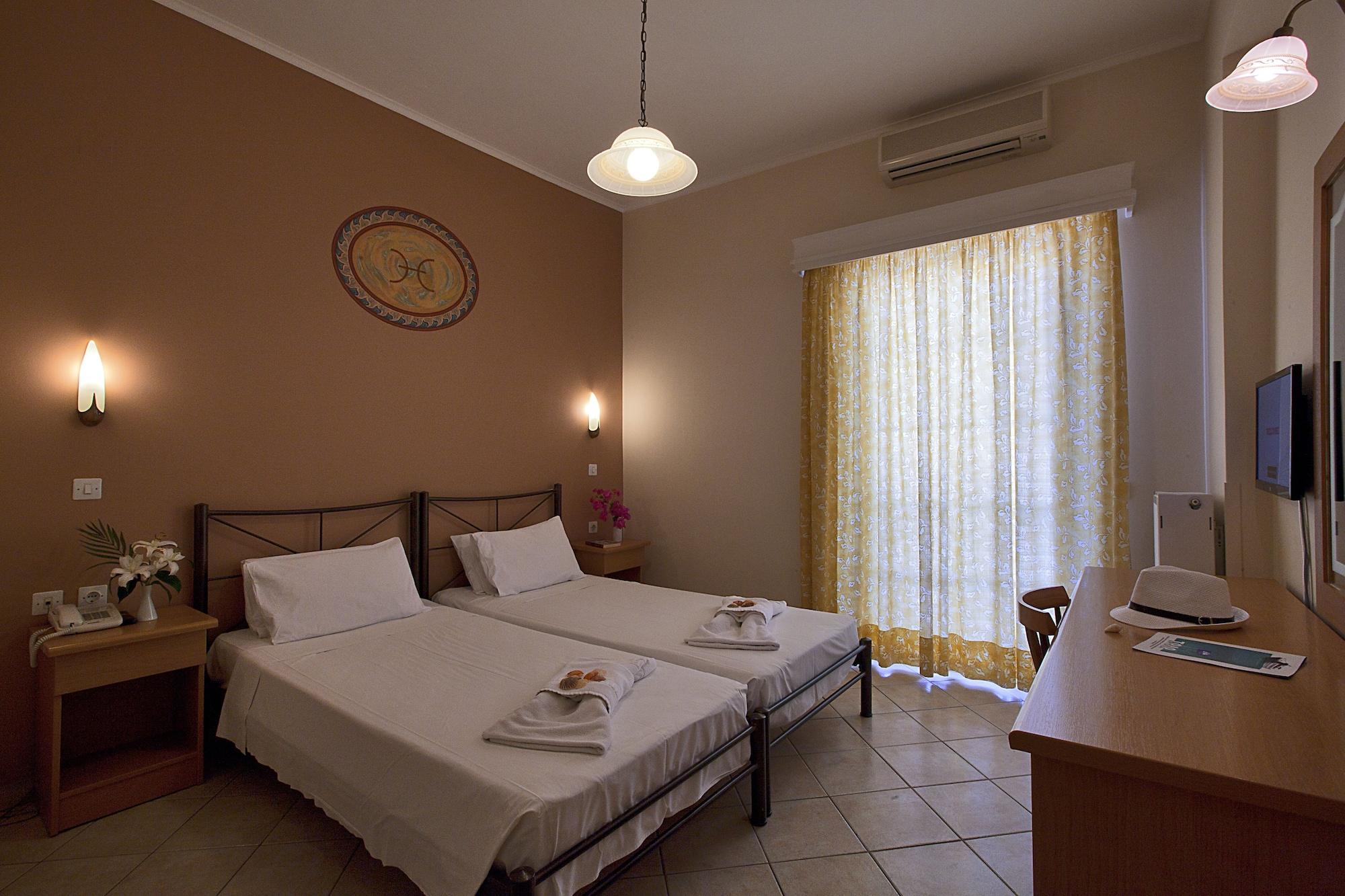 Epidavria Hotel تولو المظهر الخارجي الصورة