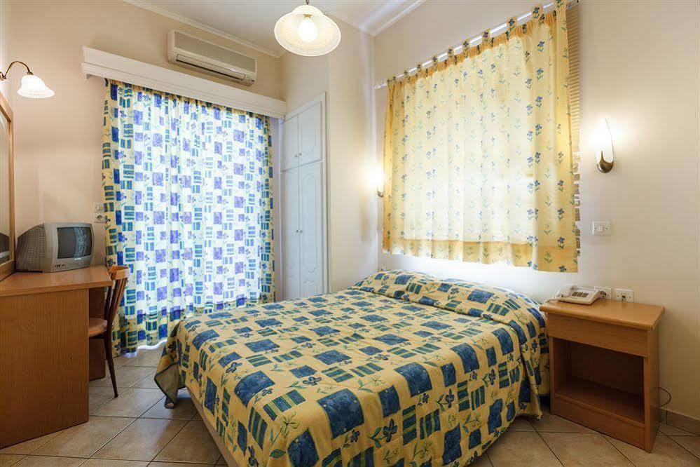 Epidavria Hotel تولو المظهر الخارجي الصورة